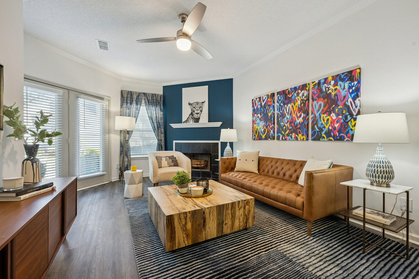 Aventura Oak Mountain apartment interior photo - Birmingham, AL