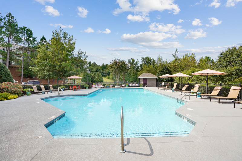 Aventura Oak Mountain pool seating area - Birmingham, AL